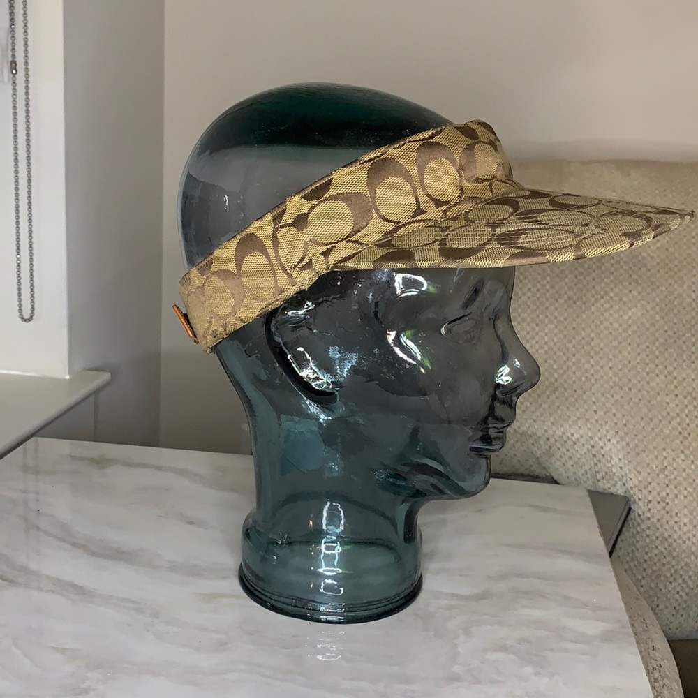 Coach Visor